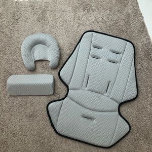 Uppababy infant snug seat